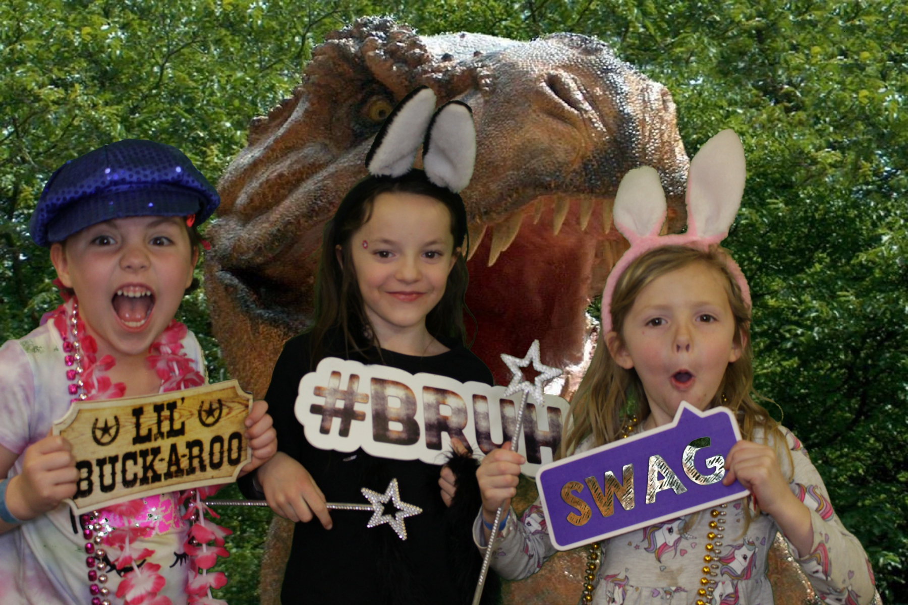 Poly Drive Elementary March Madness Carnival | View more photos from the event at gallery.photoboothbillings.com/u/PhotoBoothBillings/Poly-Drive-Elementary-March-Madness-Carnival